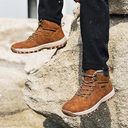 Men's Winter Hiking Boots with Plush Lining 4