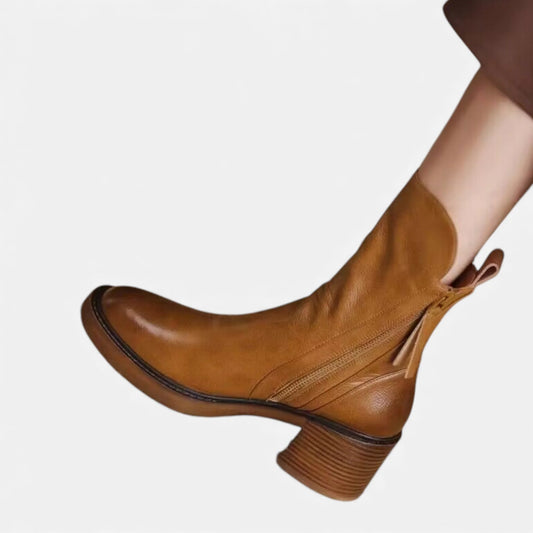 Valmonti | Women’s Brown Leather Ankle Boots 0