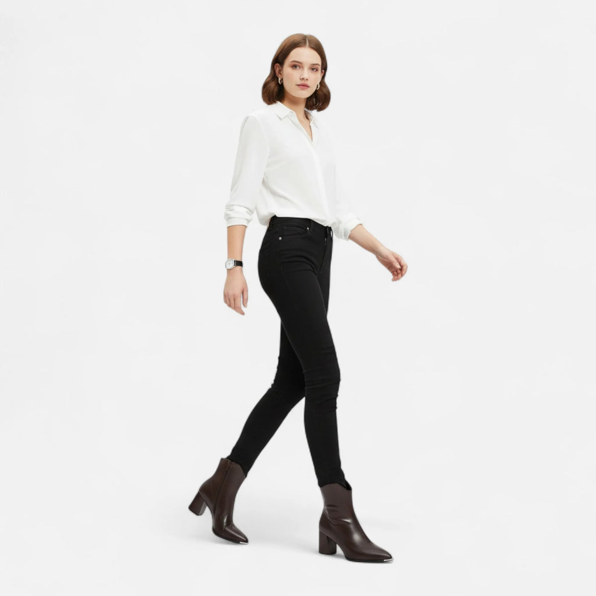 Women's Pointed-Toe Leather Chelsea Boots 1